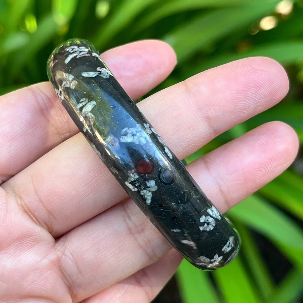 57.5mm inner‎ diameter plum blossom jasper bangle 0323